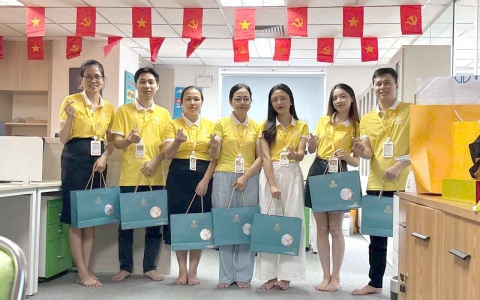 Trung Thu 2025 – Gắn Kết Yêu Thương, Lan Tỏa Niềm Vui Tại TVONE Việt Nam